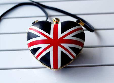 Corazon_ingles.jpg