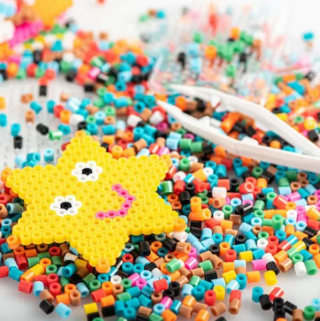 Art & Crafts: Hama beads (Taller en inglés)