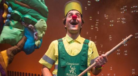 Espectáculo Infantil. Atópico Teatro: "Claudio Cleaner Clown".