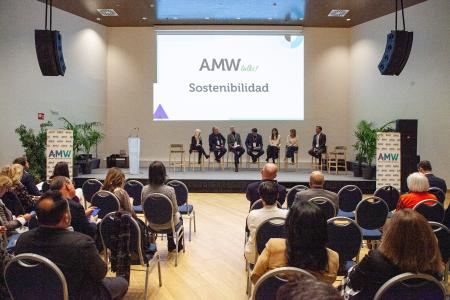 Imagen 10/02/23 La Oficina de Congresos de Burgos participa en Granada en un encuentro para captar grandes congresos